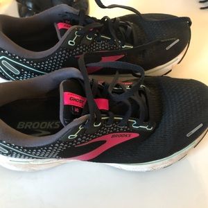 Brooks ghost 14